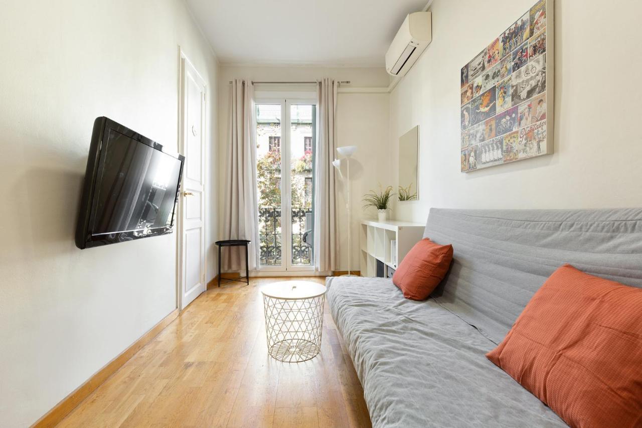 ברצלונה Stay U-Nique Apartments Consell מראה חיצוני תמונה